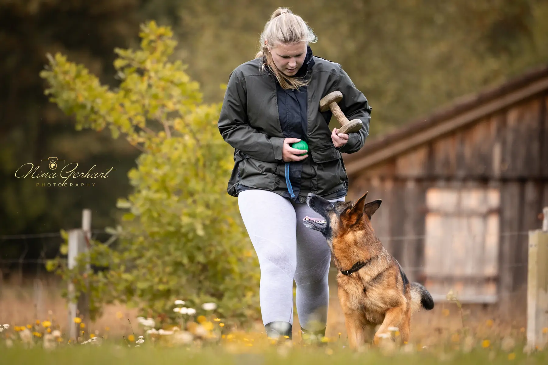 Frau und Hund